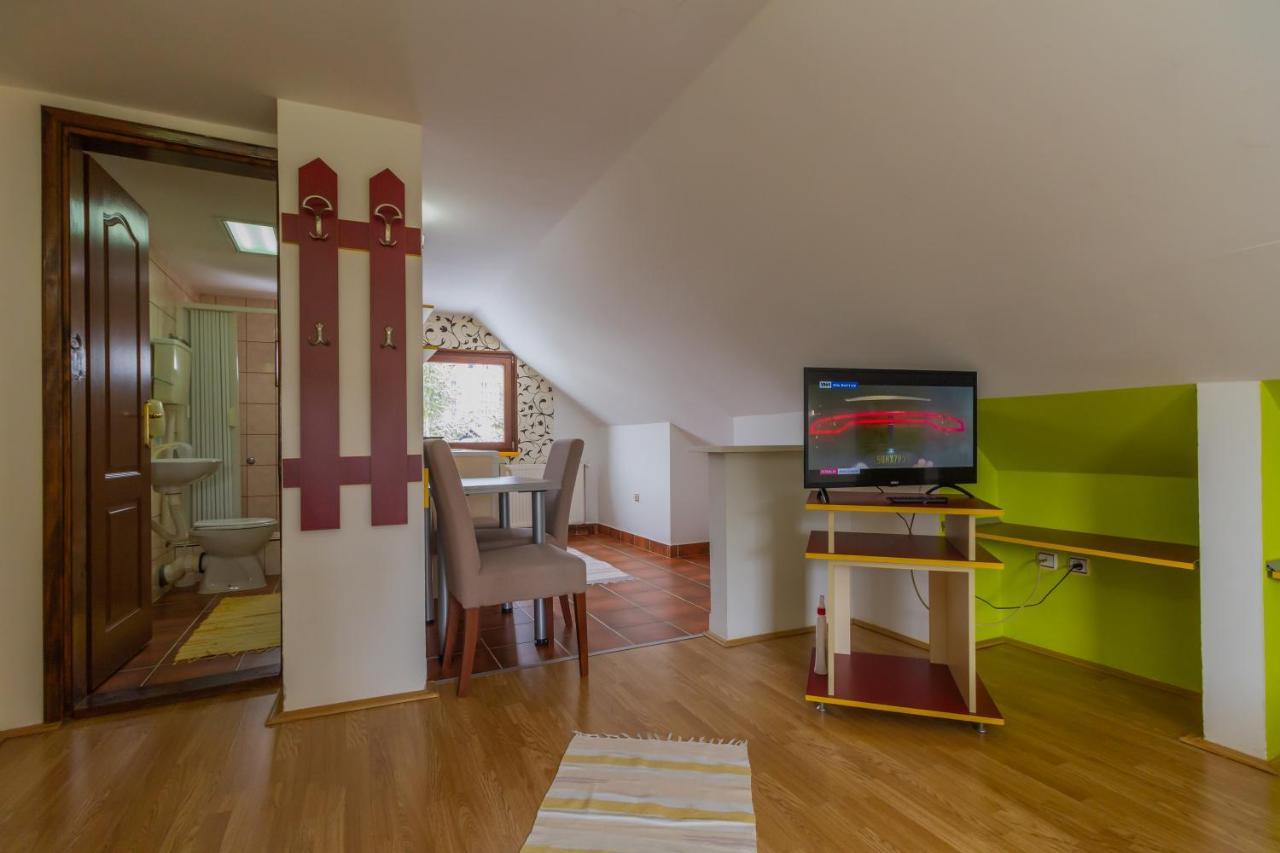 Apartmani Nika Zlatibor Ngoại thất bức ảnh